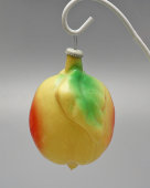 Винтажная подвесная стеклянная елочная игрушка «Персик», СССР, 1950-60 гг.
