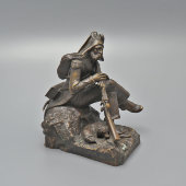 Старинная кабинетная скульптура «Крымская война: сидящий гренадер», скульптор Ковшенков И. Ф., бронза, Россия, 1856 г.