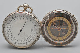 Старинный карманный раскладной анероидный барометр с компасом в кожаном футляре, Франция, 19 в.