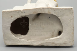 Авторская нетиражная статуэтка «Каменщица», скульптор Александрова-Рославлева В. В., фарфор, СССР, 1950-60 гг.