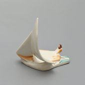 Статуэтка «Парусник», ​скульптор Львов Ю. М., фарфор, Первомайский фарфоровый завод (Песочное), 1964 г.