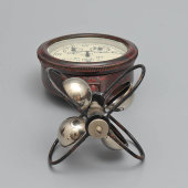 Старинный ручной измерительный прибор «Анемометр», ветромер чашечный, СССР, 1947 г.