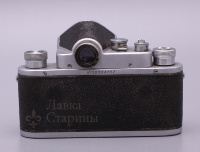 Советский малоформатный зеркальный фотоаппарат «Зенит-С»