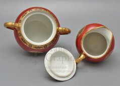 Советский чайный сервиз тет-а-тет с медальонами под хохлому, фарфор, ЛФЗ, 1930-35 гг.