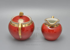 Советский чайный сервиз тет-а-тет с медальонами под хохлому, фарфор, ЛФЗ, 1930-35 гг.