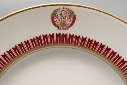 Тарелка десертная из Кремлевского сервиза, ЛФЗ, 1950-60 гг.
