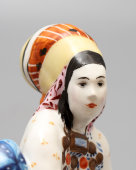 Статуэтка «Туркменская прачка», скульптор Муратов Н. Е., ЛФЗ, 1930-е