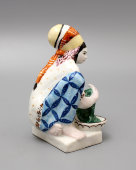 Статуэтка «Туркменская прачка», скульптор Муратов Н. Е., ЛФЗ, 1930-е