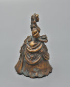 Старинный вызывной колокольчик «Дама со шкатулкой»​, бронза, Россия, 1-я пол. 20 в.