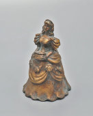 Старинный вызывной колокольчик «Дама со шкатулкой»​, бронза, Россия, 1-я пол. 20 в.