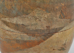 Антикварное пасхальное яйцо-шкатулка в русском стиле «Пасхальные гулянья», дерево, роспись, Россия, кон. 19, нач. 20 вв.