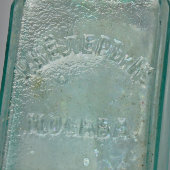 Старинный флакон из-под лекарства, бутылек аптеки Р. Кёлер и Ко с этикеткой «Беречь от огня», Москва, до 1917 г.