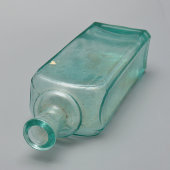 Старинный флакон из-под лекарства, бутылек аптеки Р. Кёлер и Ко с этикеткой «Беречь от огня», Москва, до 1917 г.