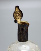 Хрустальный кувшинчик для вина с серебряной крышечкой
