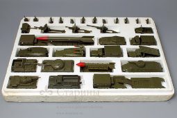 Набор металлических литых игрушек серии «Военная техника», СССР, 1984 г.