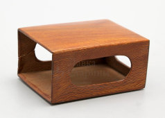 Спичечница, декоративный корпус для коробка спичек, дерево, лак