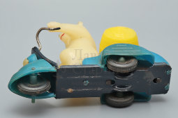 Детская заводная (инерционная) игрушка «Мишка на мотороллере», металл, пластмасса, СССР