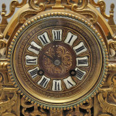 Старинные механические бронзовые каминные часы с маятником и боем в барочном стиле, Европа, 19 в.