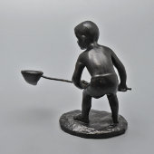 Скульптура «Мальчик с сачком», чугун Касли, 1971 г.