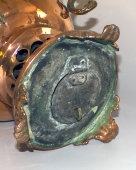 Старинный медный самовар с большими ручками