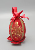 Антикварное пасхальное яйцо с красно-золотистой отделкой «Христос Воскресе», дерево, ткань, Россия, кон. 19, нач. 20 вв.