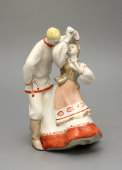 Статуэтка «Белорусский танец» (Лявониха), Дулево, автор Малышева, 1962 г.