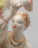 Статуэтка «Белорусский танец» (Лявониха), скульптор Малышева Н. А., фарфор, Дулево, 1963 г.