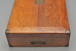 Большой старинный набор медицинских инструментов врача-хирурга в деревянном кейсе, компания «Дом Шарьер Коллен», Париж, Франция, г. Париж, 1900-й г.