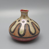 Старинная декоративная ваза с рельефным графическим узором в стиле модерн, майолика, Россия, нач. 20 в.