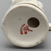 Статуэтка «Юная скрипачка-пионерка», скульптор Федорова Т. А., фабрика «Красный фарфорист» в Чудово, 1959 г.