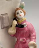 Скульптурная граппа «Телефонная будка», скульптор Малышева Н. А., Дулево, 1958 г.