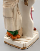 Скульптурная граппа «Телефонная будка», скульптор Малышева Н. А., Дулево, 1958 г.