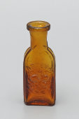 Маленький старинный бутылёк, флакон с двуглавым орлом и надписью «Аптека», цветное стекло, Россия, до 1917 г.