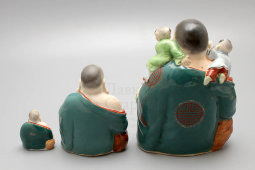 Комплект статуэток Хотэя разных размеров, фарфор, Китай, 2-я пол. 20 в.