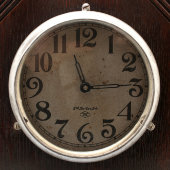 Советские механические часы в деревянной оправе, СССР, 2-й государственный часовой завод