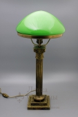 Лампа настольная с зеленым абажуром «Римская колонна», Европа, 1 п. 20 в.
