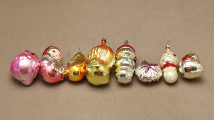 Набор советских ёлочных игрушек «Сказочные персонажи», стекло, СССР, 1970-80 гг.