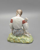 Статуэтка «Вышивальщица», скульптор Щербина В. И., Киевский ЭКХЗ, 1955-62 гг.