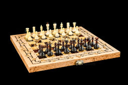 Подарочные шахматы «Готика», карельская береза, янтарь, мануфактура «Емельянов и сыновья»