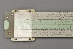 Старинная немецкая логарифмическая линейка Eugene Dietzgen Style-M в оригинальном футляре, каталожный номер 1738, 1954 г.