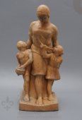 Керамическая агитационная статуэтка «Детский сад», скульптор Степаньян А. Л., Всекохудожник, 1930-е
