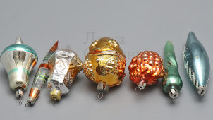 Винтажные ёлочные игрушки в комплекте «Декабрьский», стекло, СССР, 1970-80 гг.