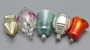 Винтажные ёлочные игрушки в комплекте «Декабрьский», стекло, СССР, 1970-80 гг.