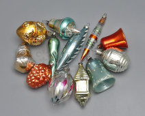 Винтажные ёлочные игрушки в комплекте «Декабрьский», стекло, СССР, 1970-80 гг.