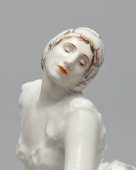 Статуэтка «Балерина Павлова А. П. в концертном номере «Умирающий лебедь» на музыку К. Сен-Санса, скульптор Данько Н. Я., фарфор, ЛФЗ, 1930-е