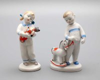 Статуэтка «Колыбельная», скульптор Столбова Г. С., бисквит, ЛФЗ, 1950-60 гг.