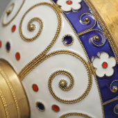 Серебряный бокал с золочением и декором из эмали в подарочном футляре, Санкт-Петербург, АООТ «Русские самоцветы»​, 2000-е