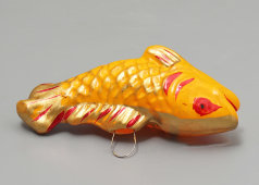 Советская стеклянная елочная игрушка «Золотая рыбка» из серии «Сказка о рыбаке и рыбке», Москва, 1950-60 гг.