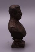 Бюст «И. В. Сталин», Худфонд СССР, 1940-50-е гг., скульпторы В. Я.Боголюбов, В. И. Ингал, чугун