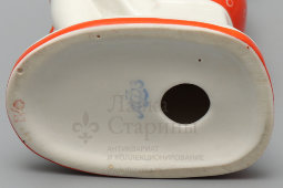 Статуэтка «Ладушки», скульптор Столбова Г. С., фарфор ЛФЗ, 1960-е